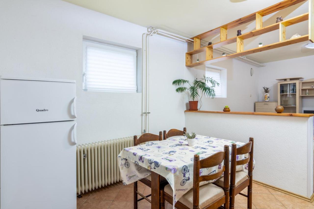Apartment Buzet 17562A מראה חיצוני תמונה