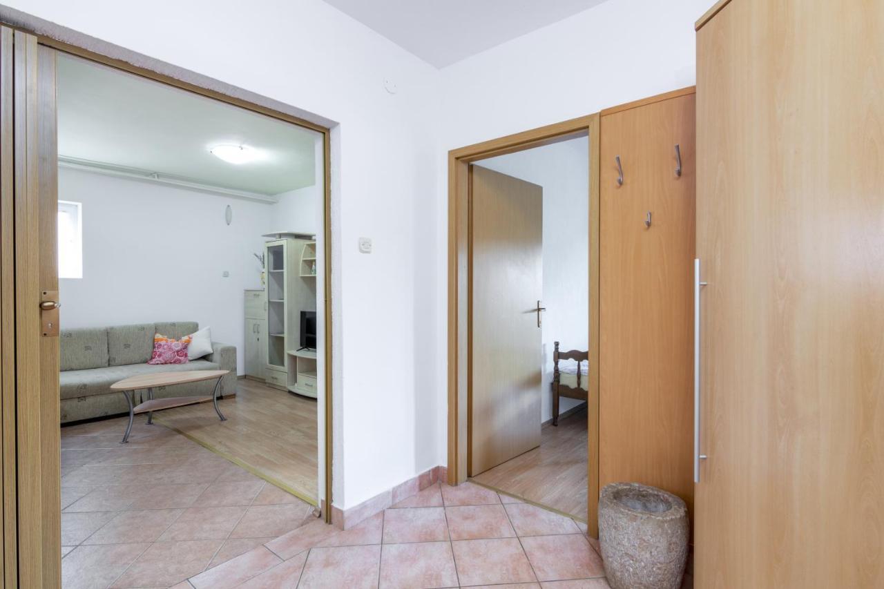 Apartment Buzet 17562A מראה חיצוני תמונה